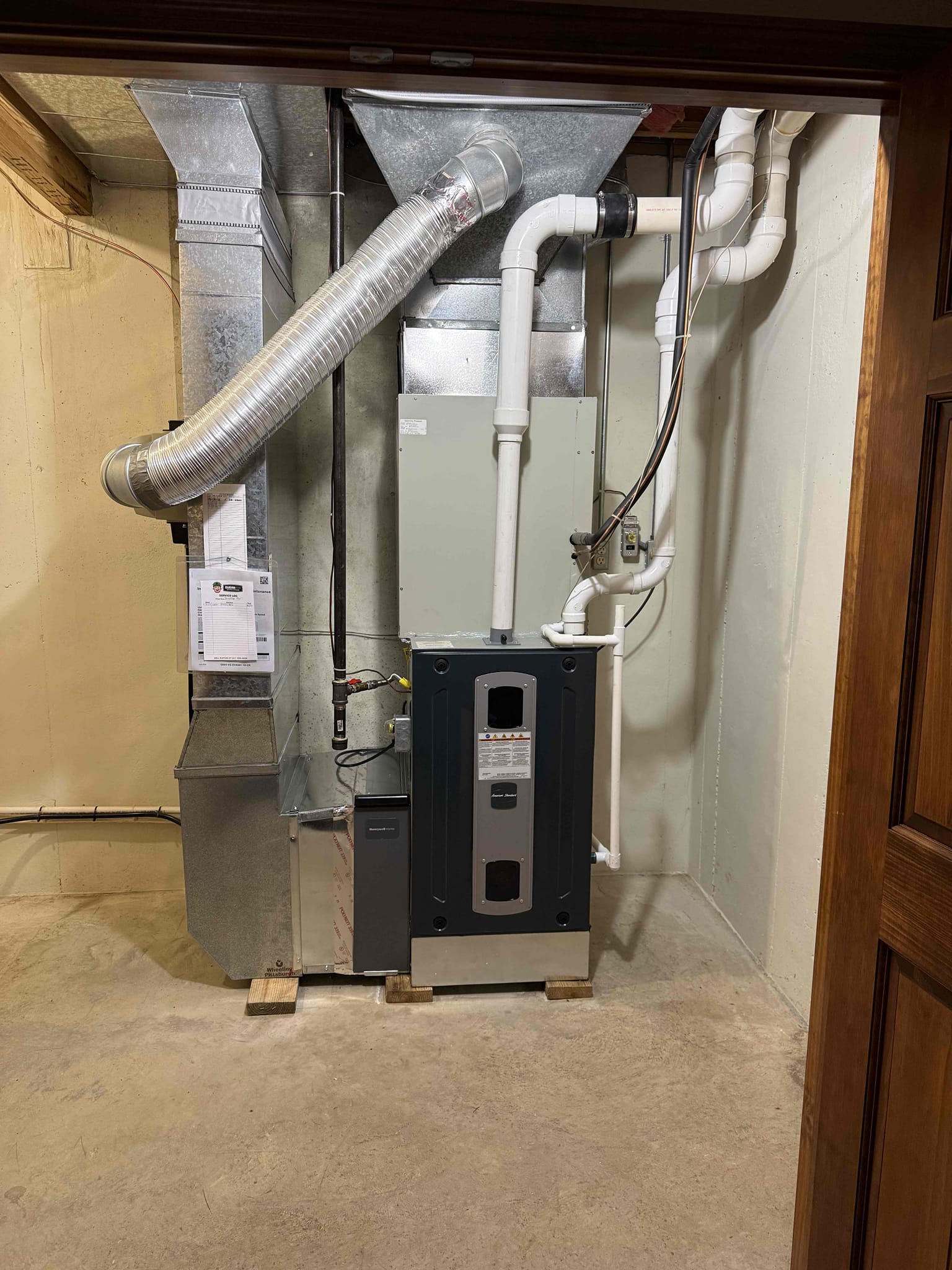 Alex Combs, Chad Gillum