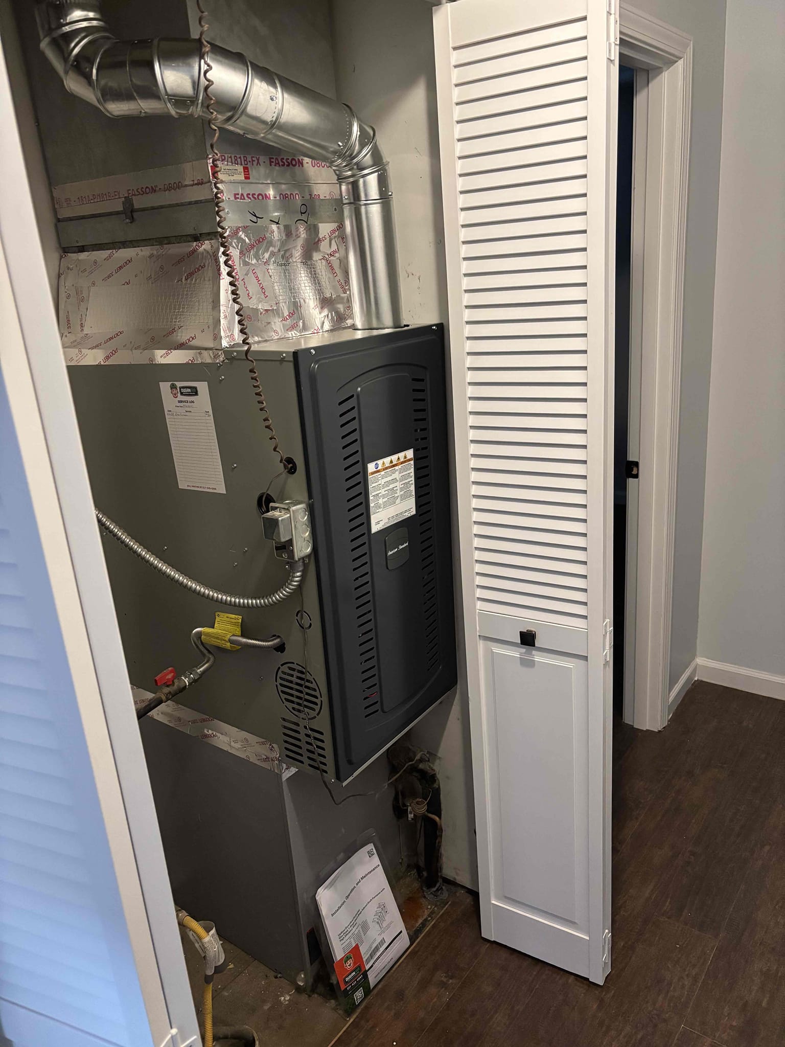 Chad Gillum, Ezra Kite