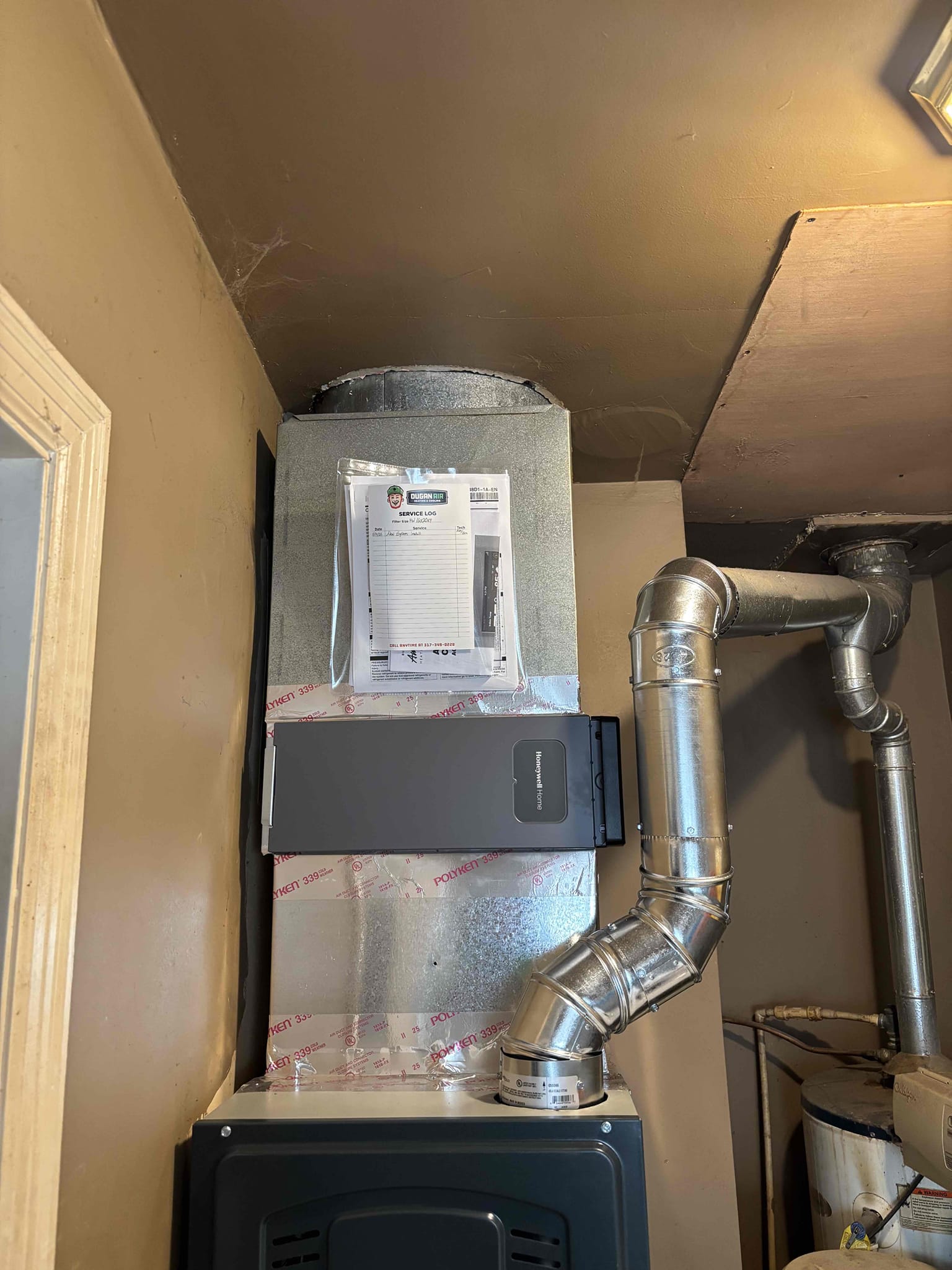 Alex Combs, Ezra Kite