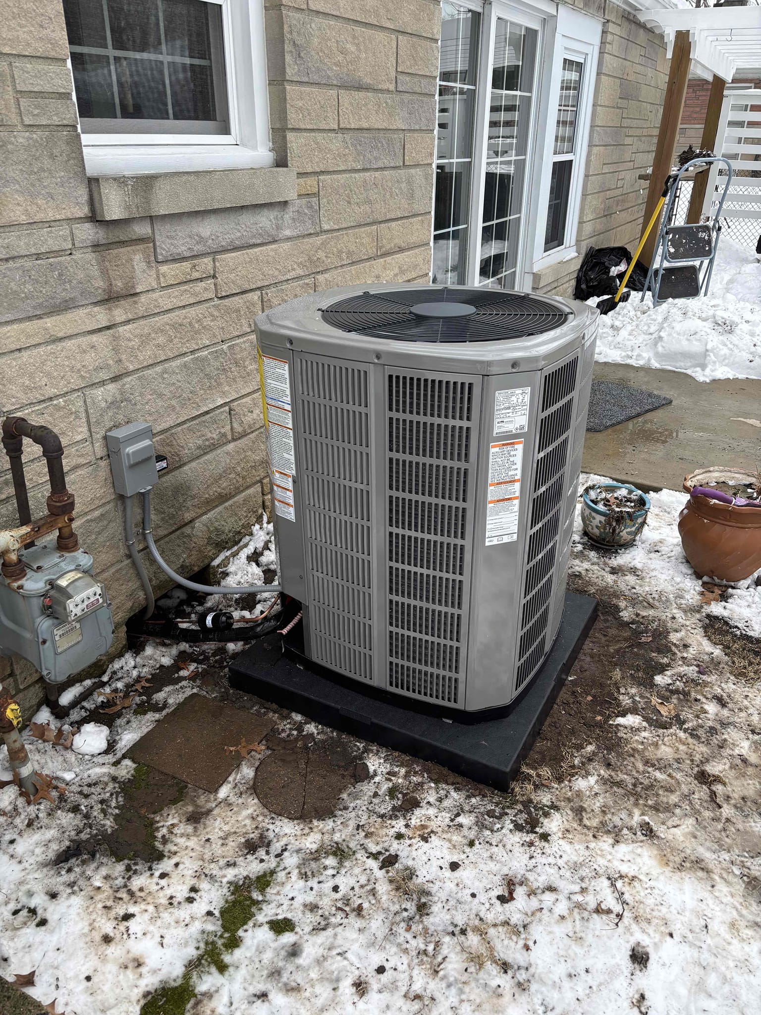 Chad Gillum, Ezra Kite